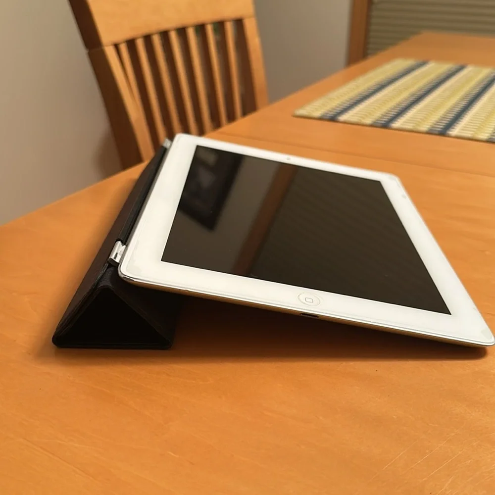 iPad 4th generation (white)